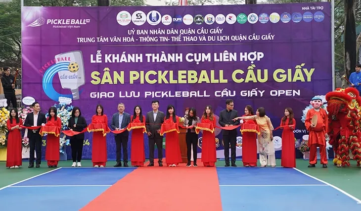 Pickleball đang phát triển rất nhanh và các cụm sân tiêu chuẩn quốc tế đang khai trương nhiều